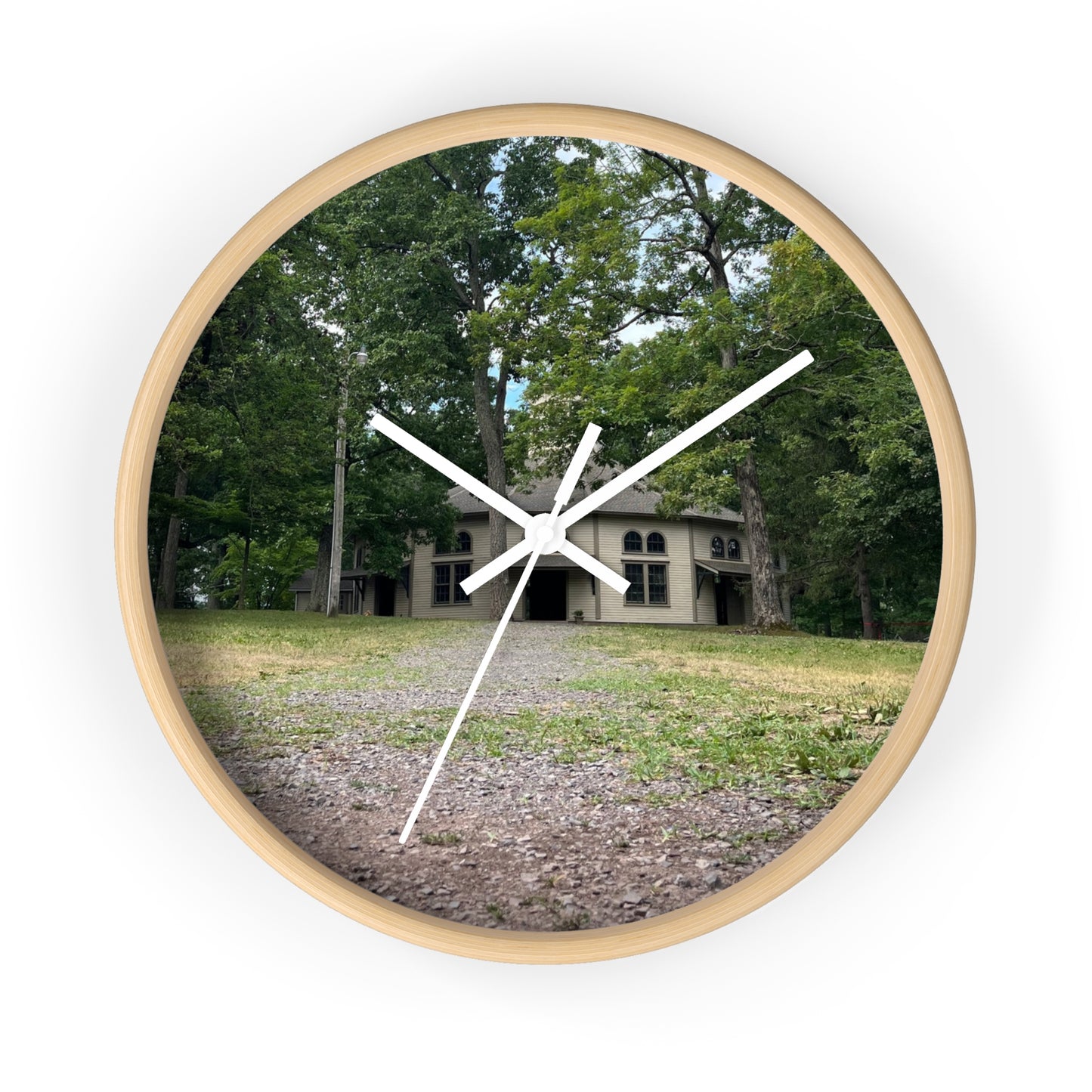 Rustic Nature-Inspired Wall Clock - Perfect for Home Decor